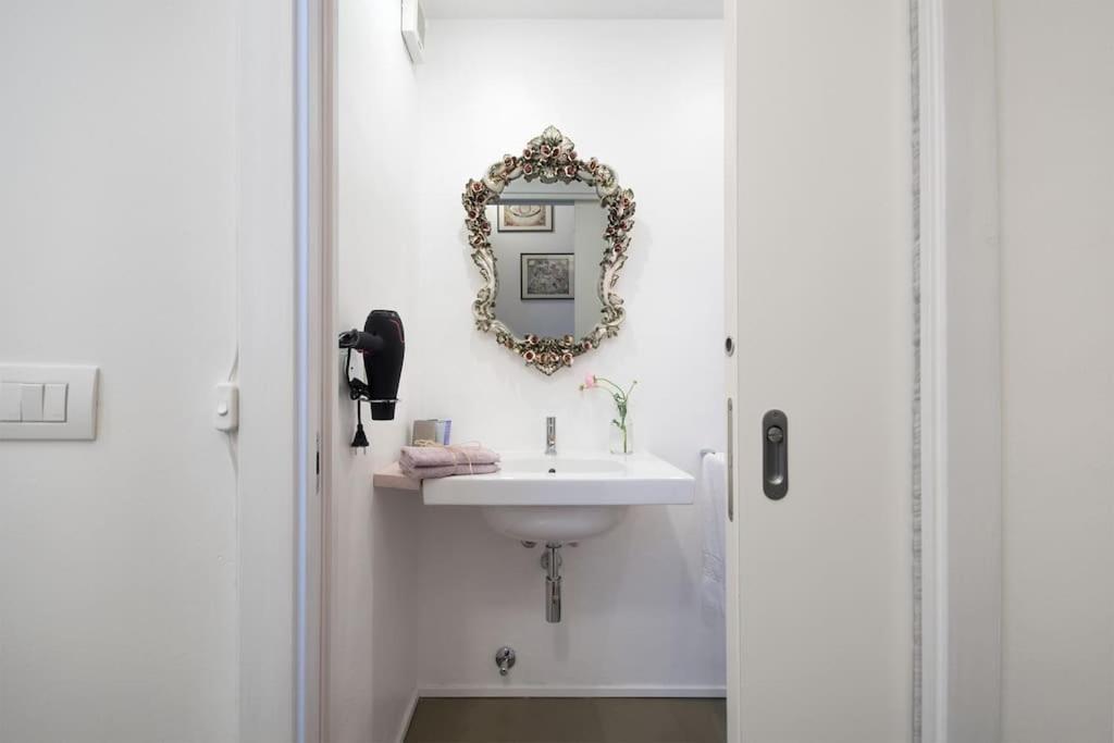 Romantic Loft Porta Venezia ミラノ エクステリア 写真